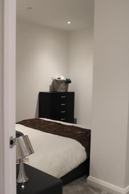 Amazing Luxury One Bedroom Apartment In The Heart Of Preston เพรสตัน ภายนอก รูปภาพ